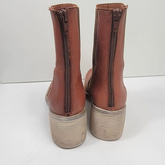 Free People Collection Essential Chelsea Boots Whiskey Brown Leather Size 7.5 - Picture 6 of 12